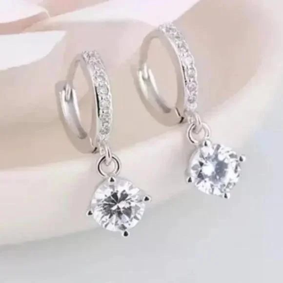 NEW 925 STERLING SILVER DROP HOOP EARRINGS, BEAUTIFUL EARRINGS, CUTE EARRINGS. - Picture 1 of 5